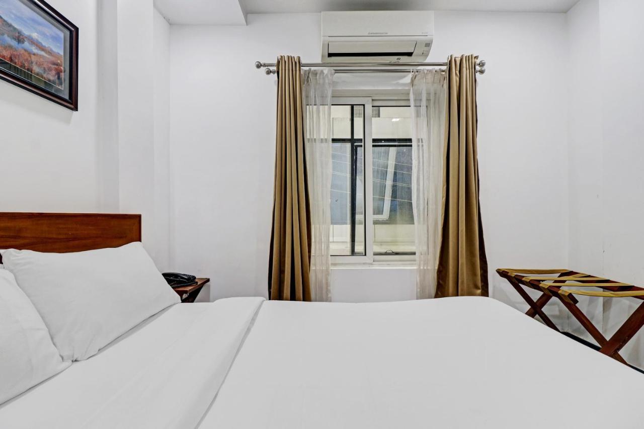 Oyo Townhouse 595 Majestic Inn Kochi Exterior photo
